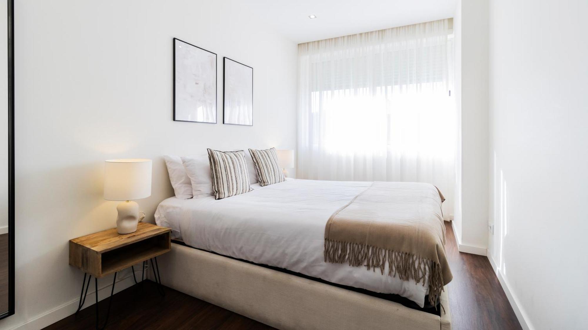 2br Wonder In The Center By Lovelystay